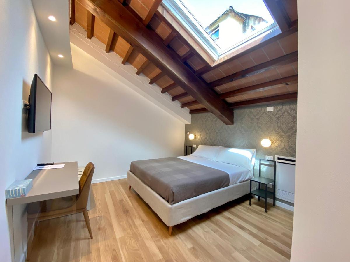Hotel Residenza d'epoca dei Fondachi Sarzana Esterno foto